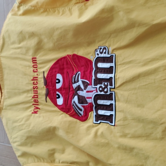 Kyle Busch Nascar Pit Crew Shirt - Picture 3 of 5